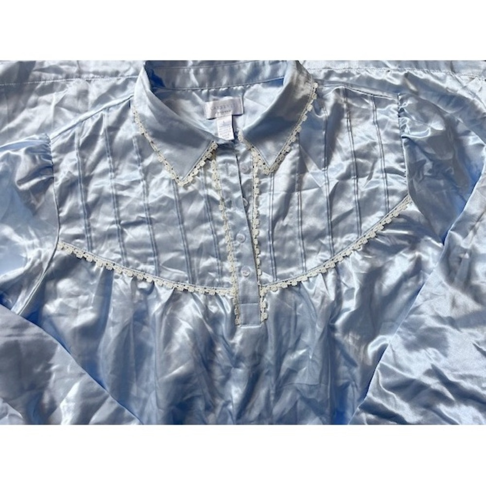 Vintage Cabernet sleepwear nightgown light blue satin‎ Size M NWT